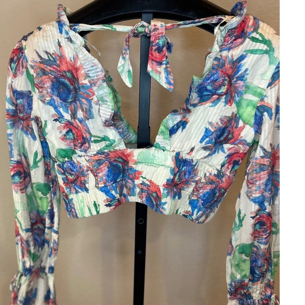 Anthropologie Floral Print Ruffle V Neck Cropped Long Sleeve Top Size S